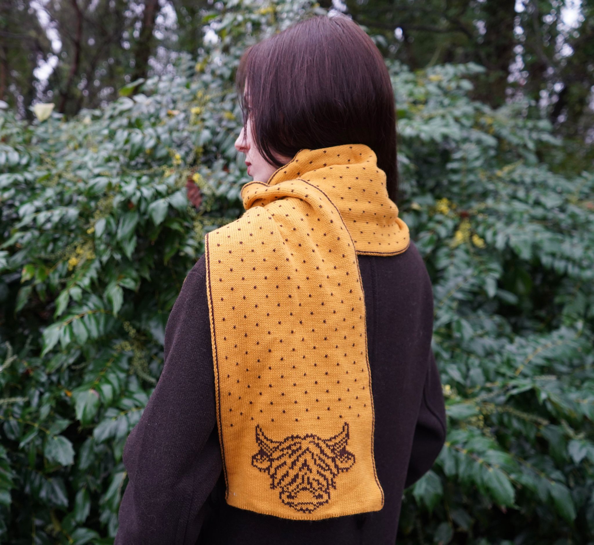 Highland Cow Hat & Scarf Set. - Image 5